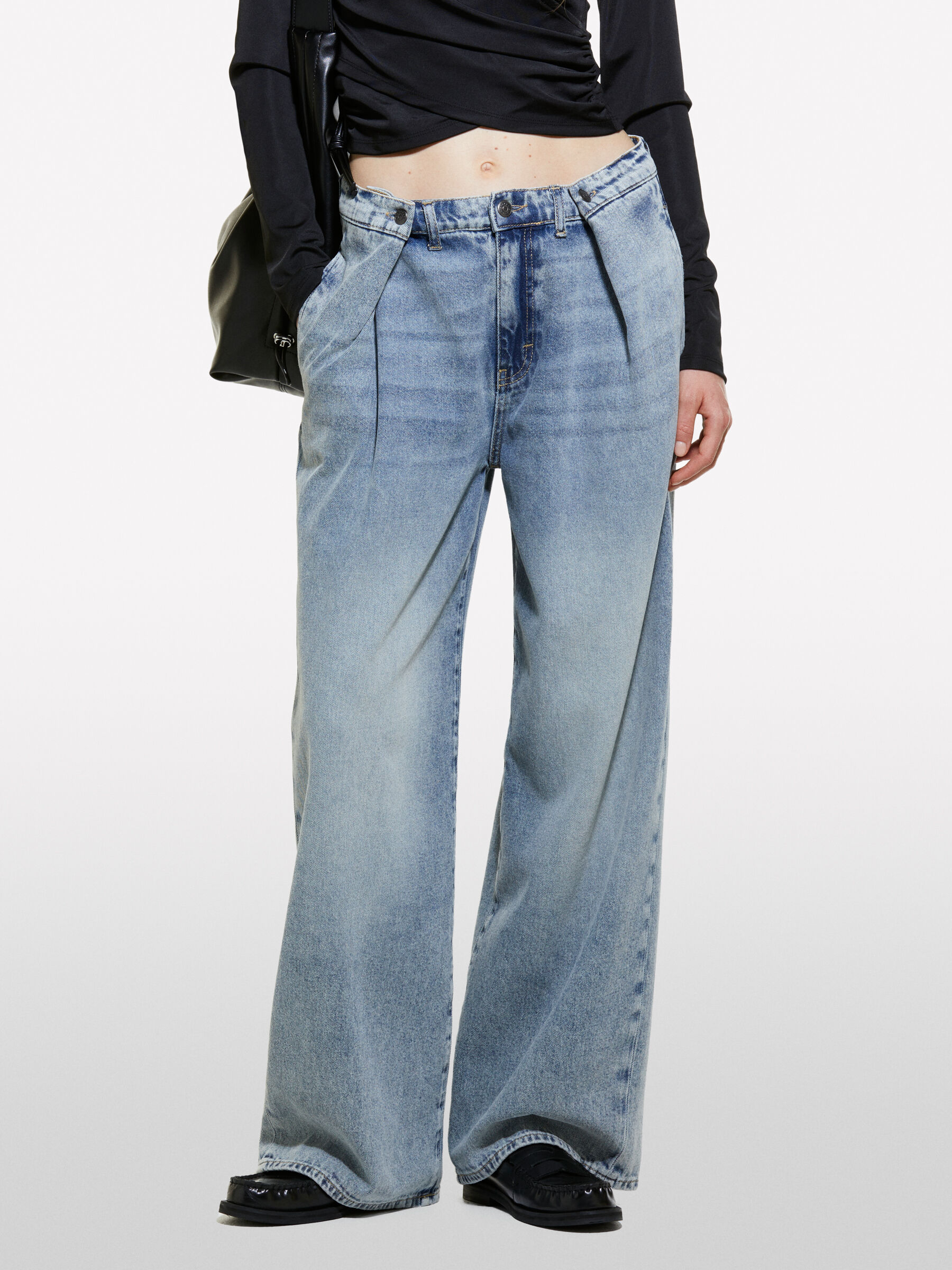 Blue wide leg jeans with creases, Blue - Sisley