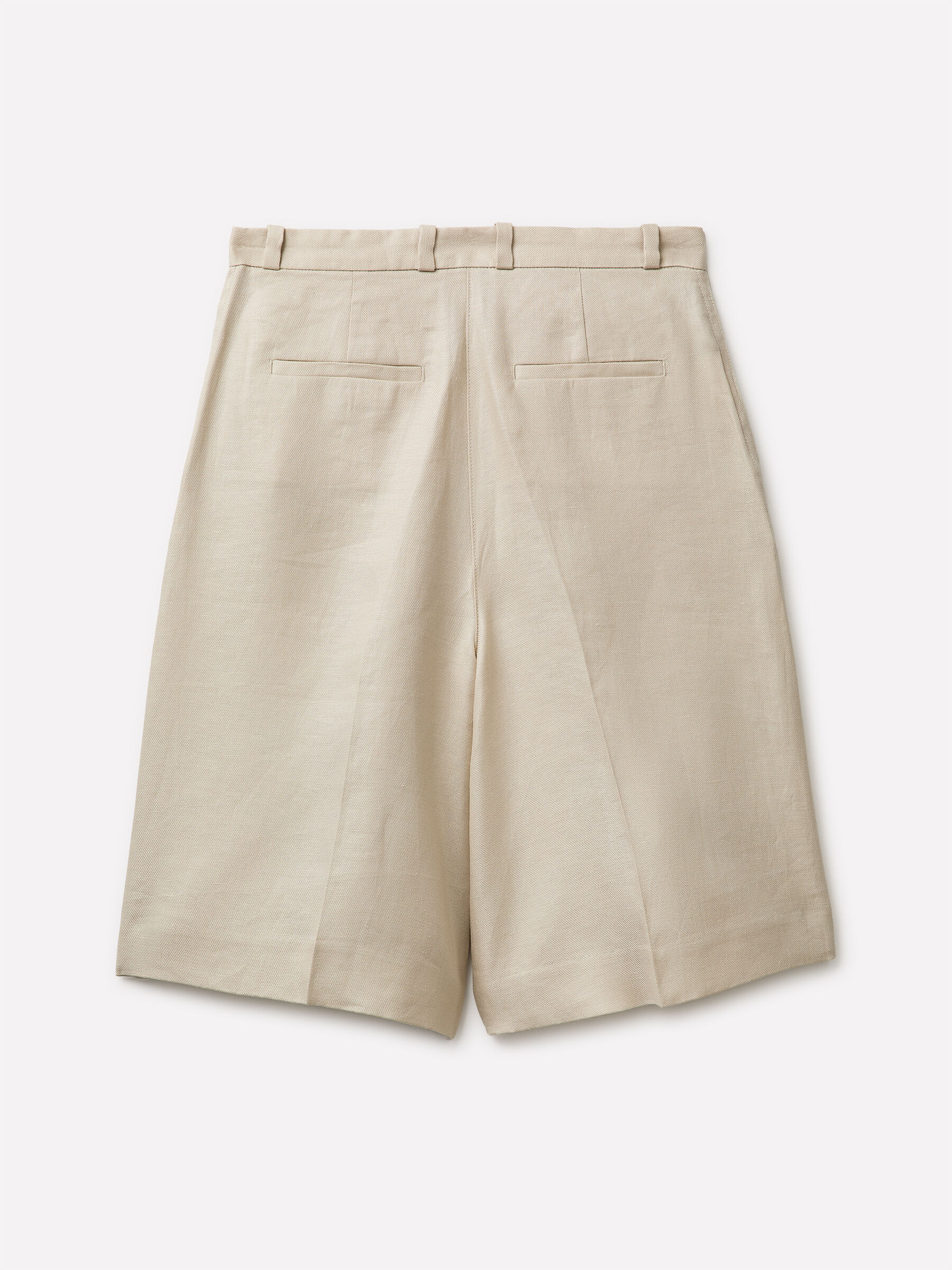 BERMUDA Women image number null