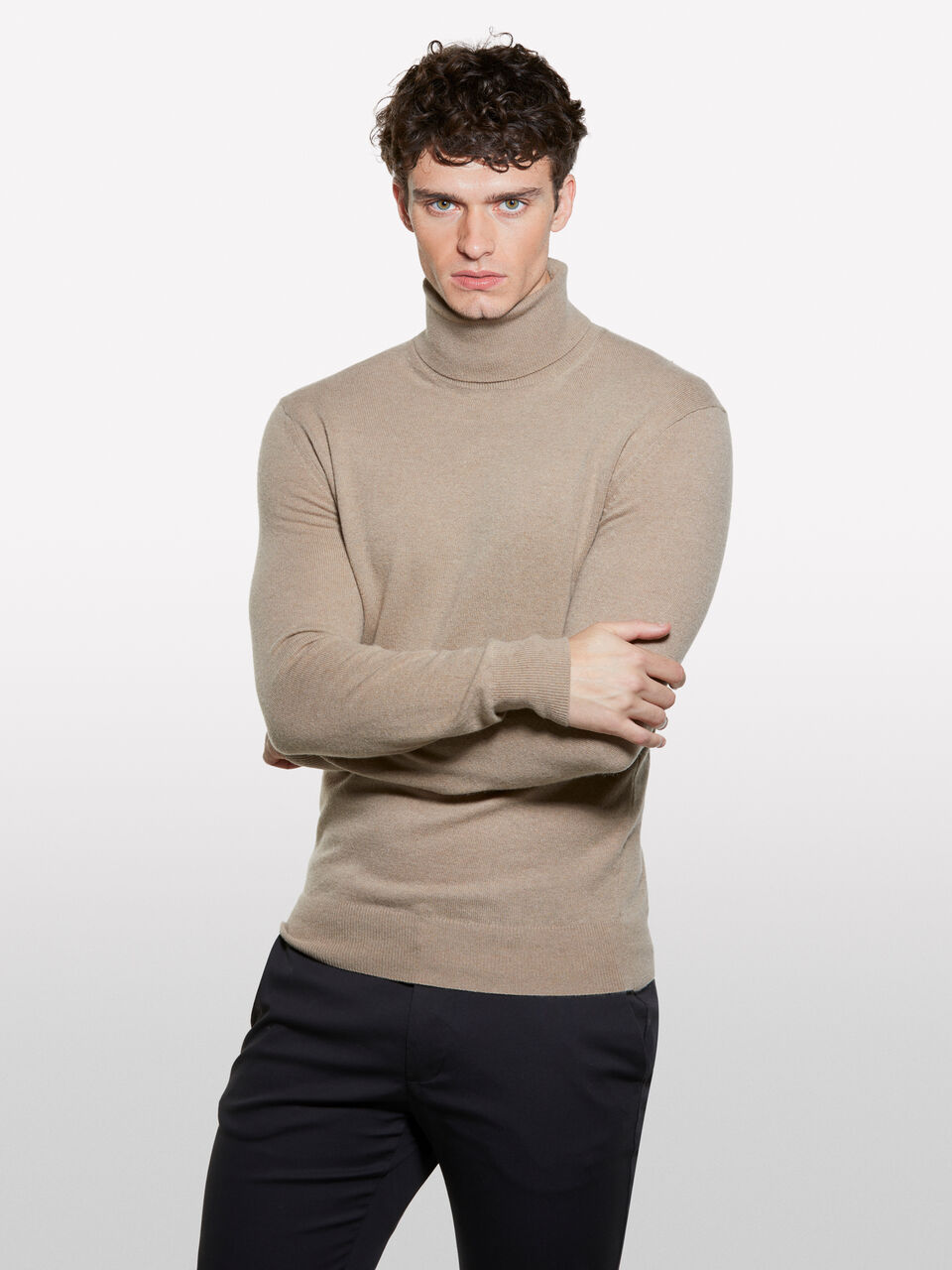 TURTLE NECK SW. L/S Men image number null