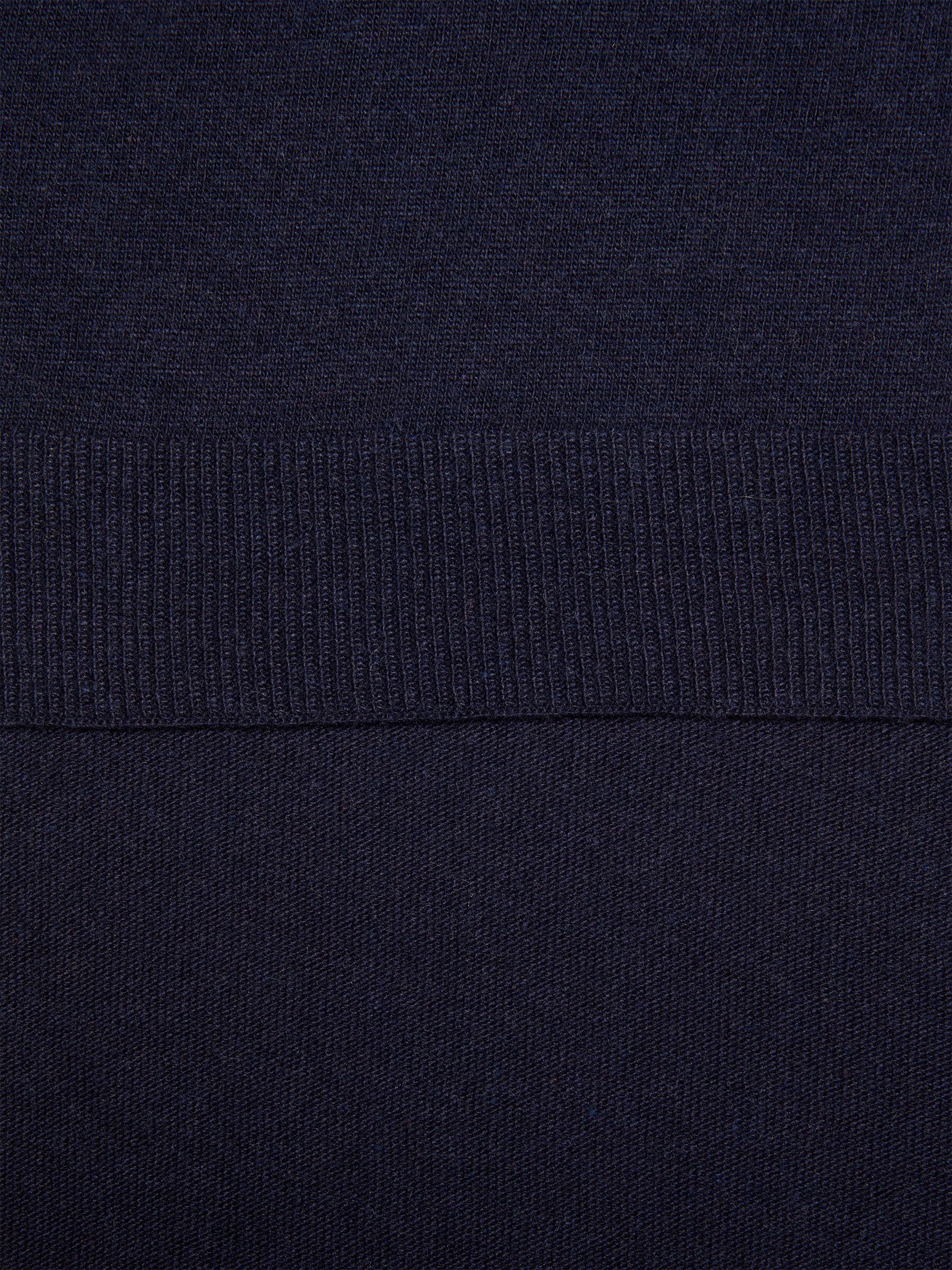 SCARF Women image number null