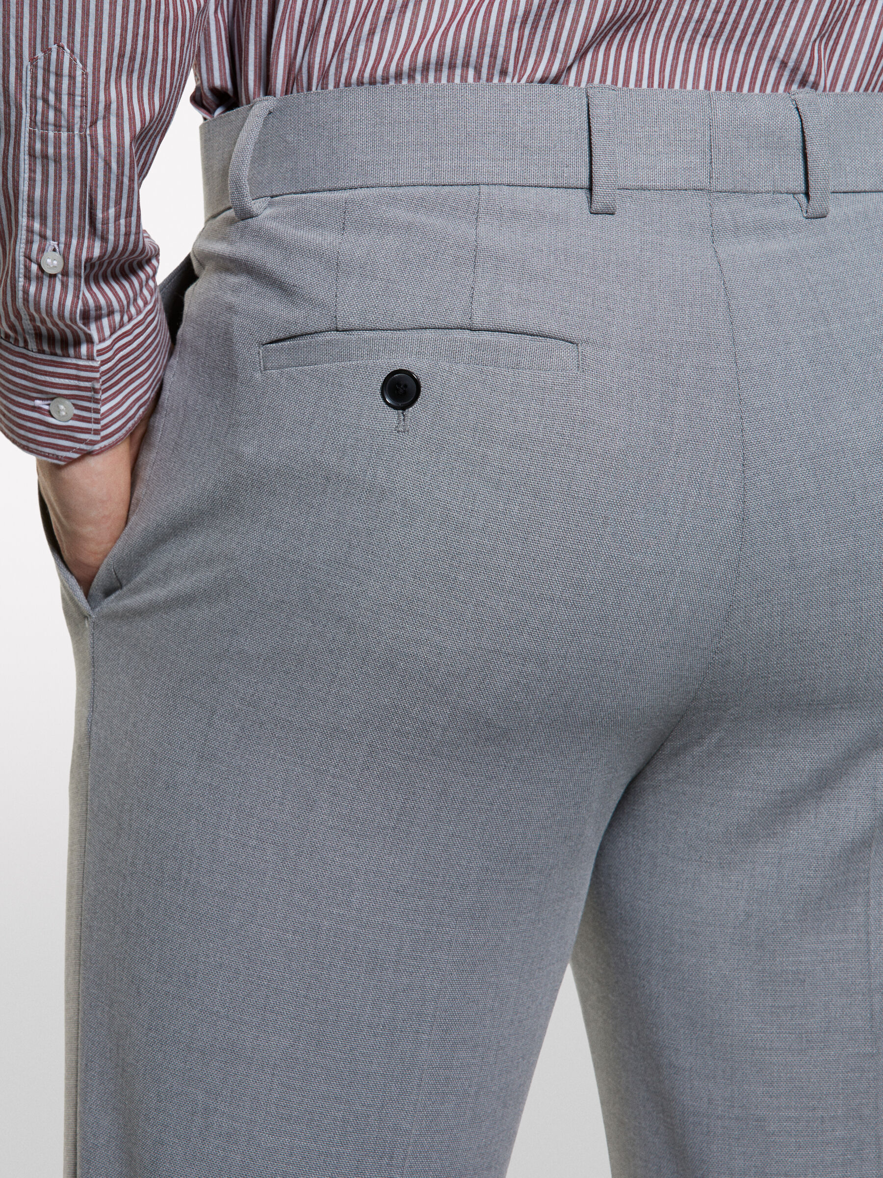 TROUSERS Men image number null