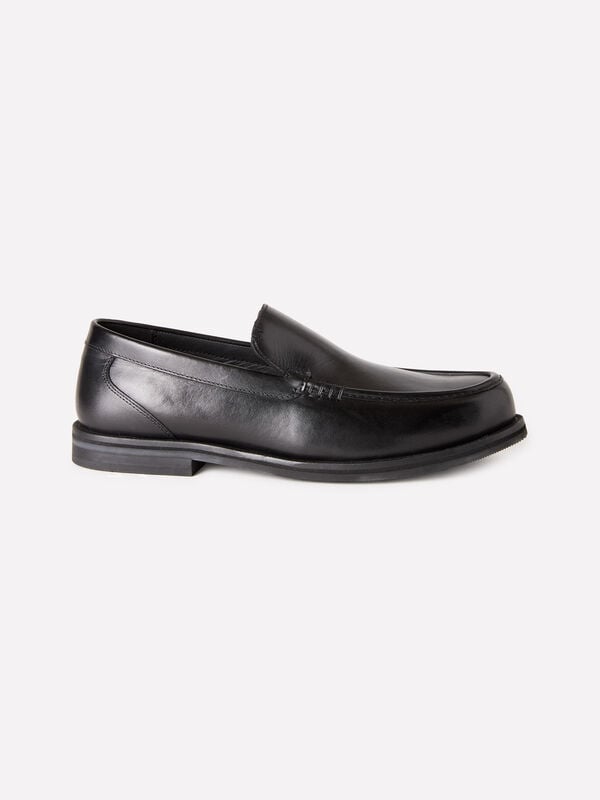 Shiny leather loafers - men's shoes | Sisley