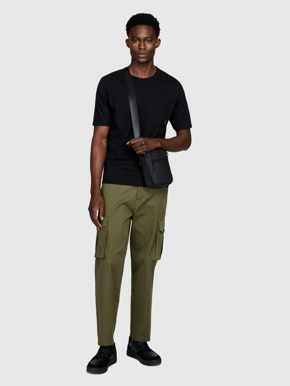 T-shirt with pocket Men image number null