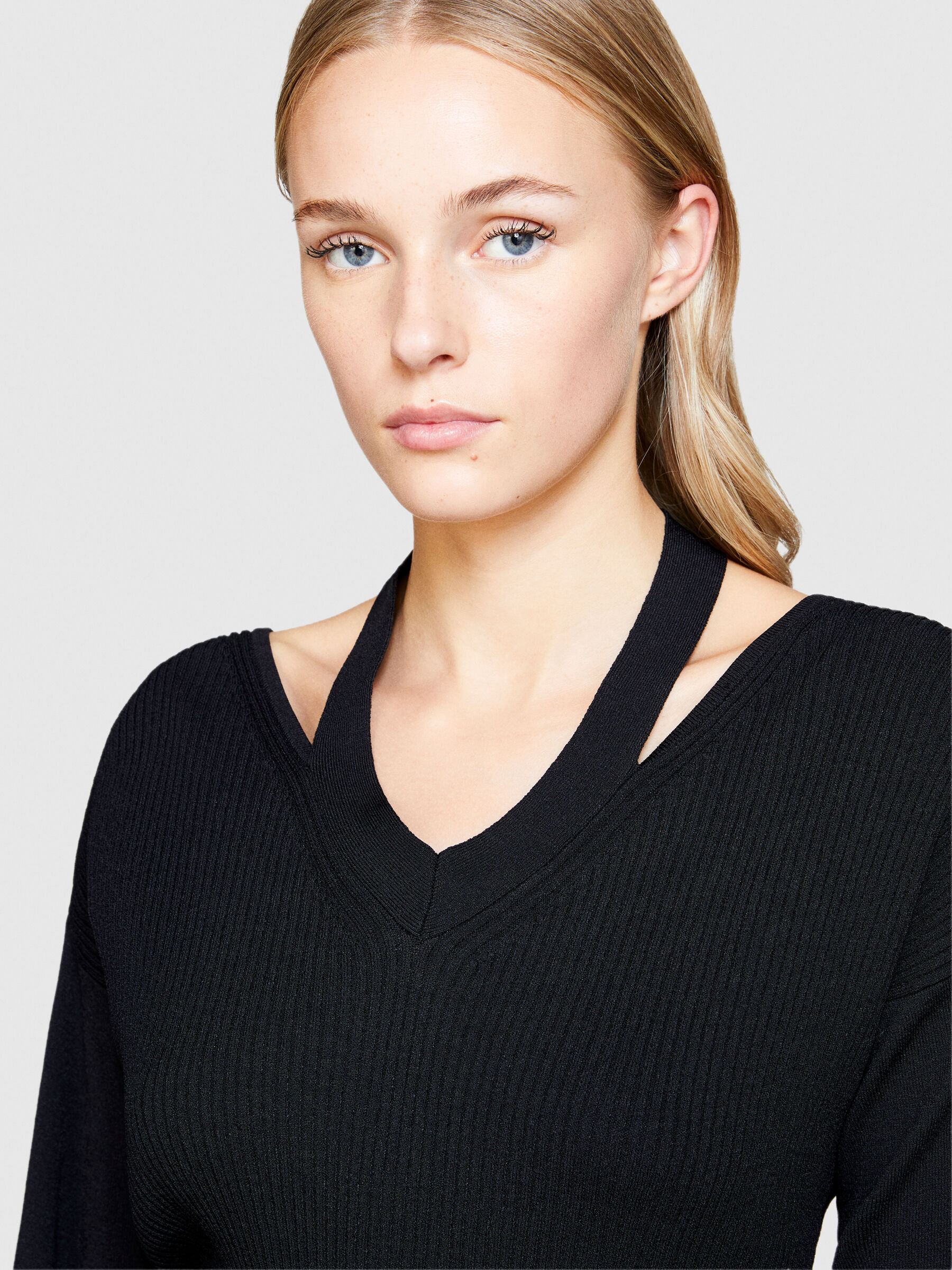 Cut out v neck sale sweater