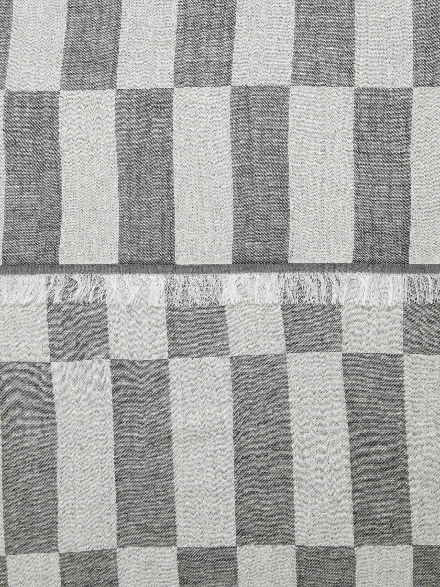 SCARF Women image number null