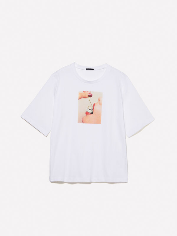 White 100% organic cotton boy fit t-shirt with print - women's short sleeve t-shirts | Sisley