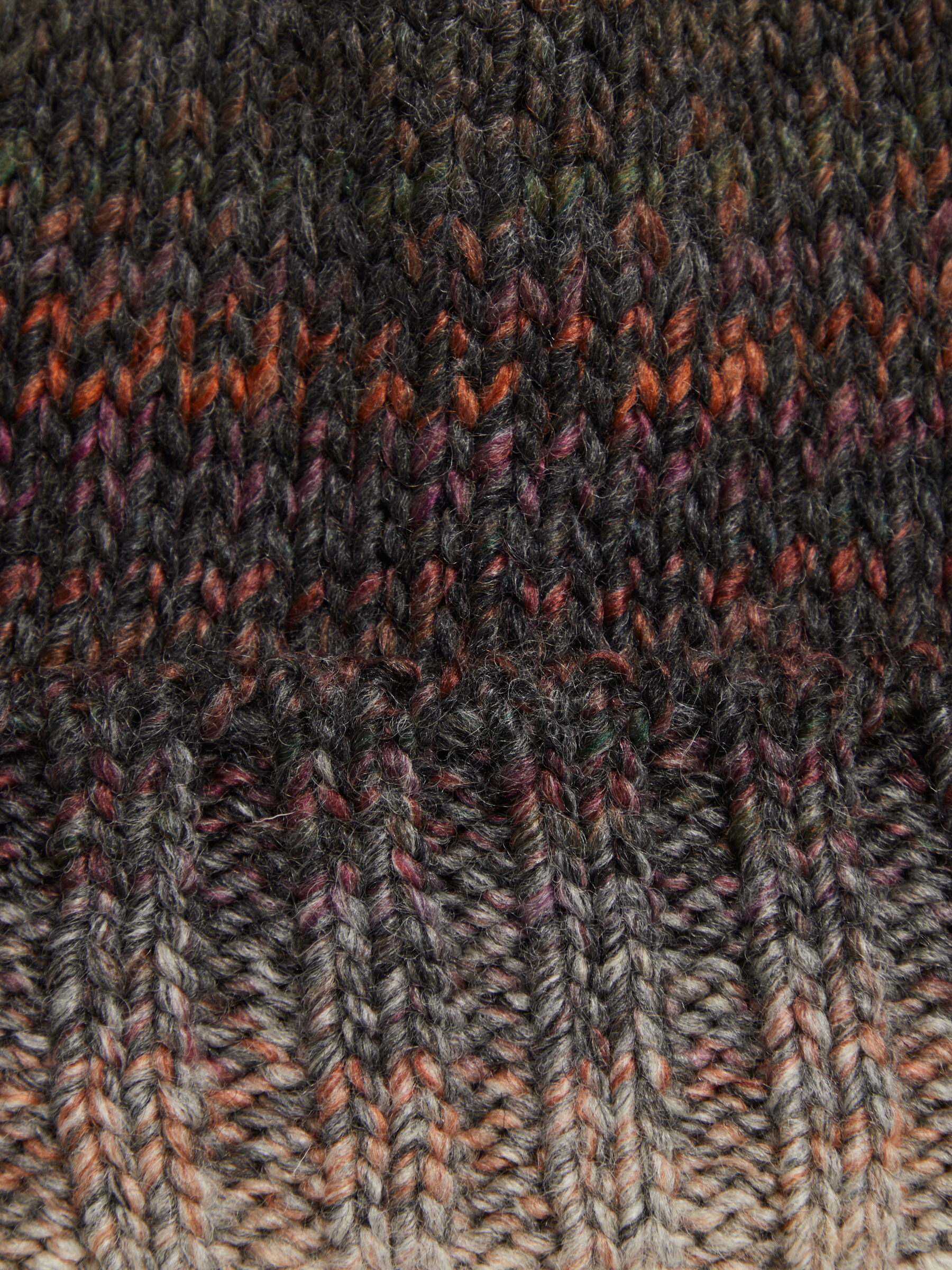 KNITTED - HAT Women image number null