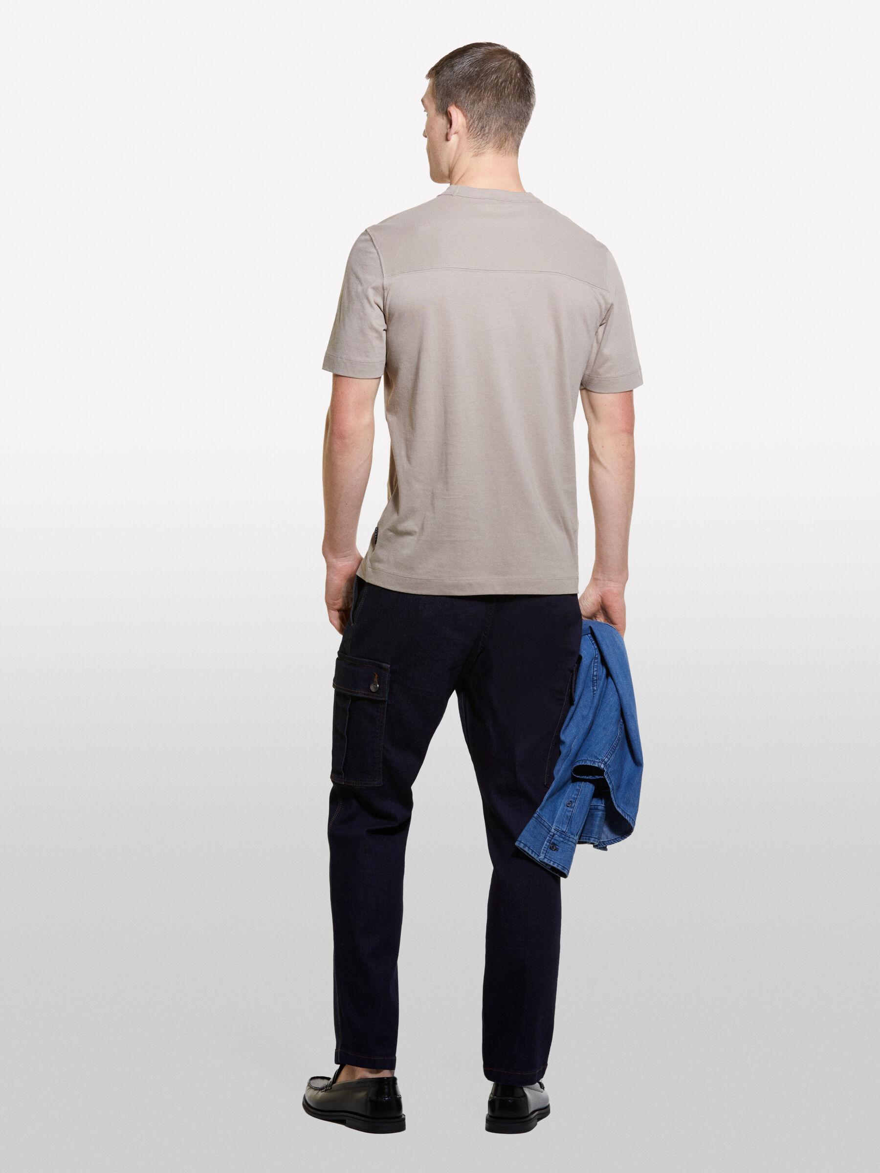 TROUSERS Men image number null
