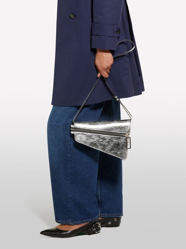 Silver asymmetric bag with shoulder strap Silver asymmetric bag with shoulder strap - women's shoulder and crossbody bags | Sisley