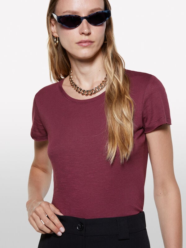 Burgundy crew neck t-shirt Burgundy crew neck t-shirt - women's short sleeve t-shirts | Sisley