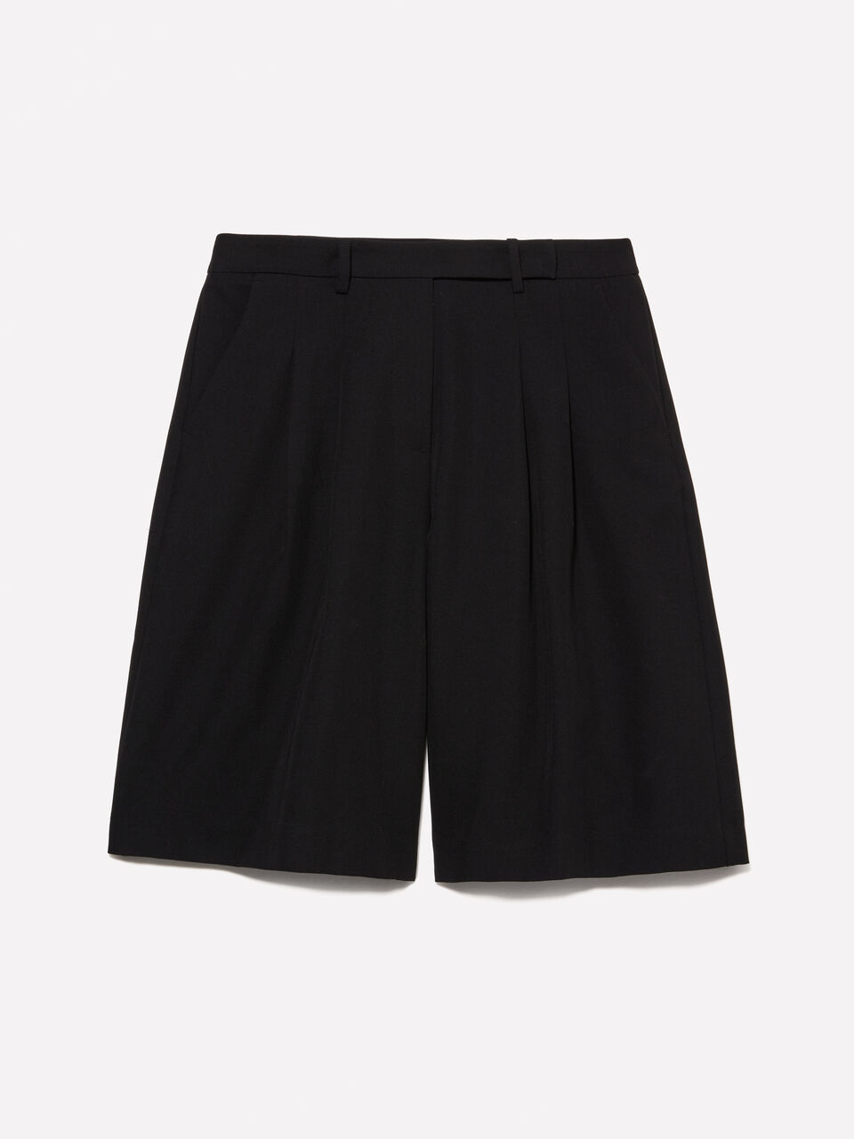 BERMUDA Women image number null