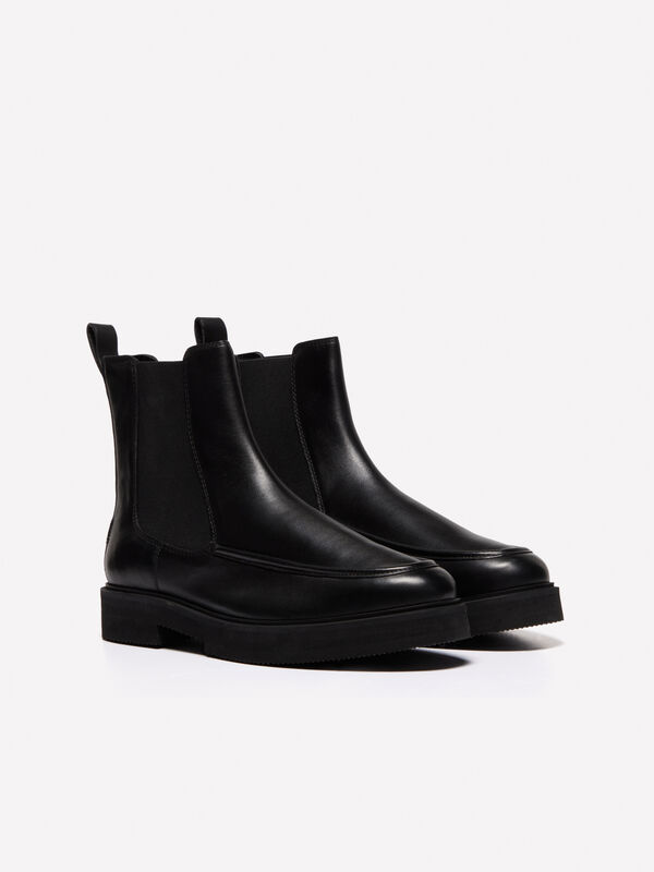Leather Chelsea boots - men's shoes | Sisley