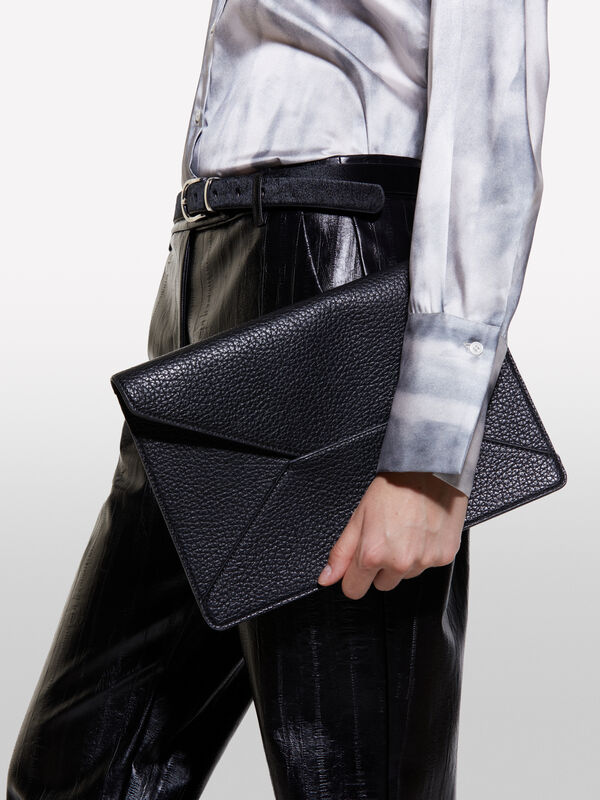 Black textured document carrier - women's clutches and cell phone holders | Sisley