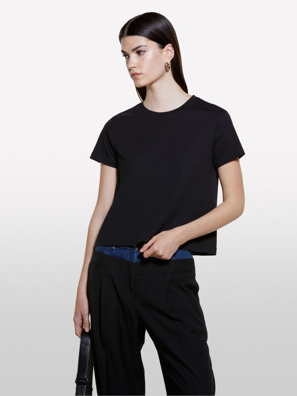 Black t-shirt in 100% organic cotton - women's short sleeve t-shirts | Sisley