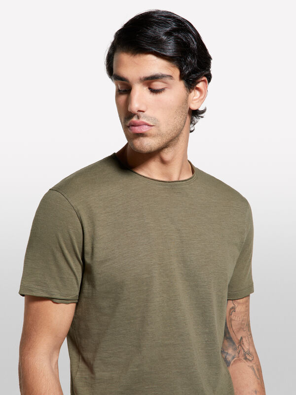 Military green slim fit short sleeve t-shirt - men's short sleeve t-shirts | Sisley