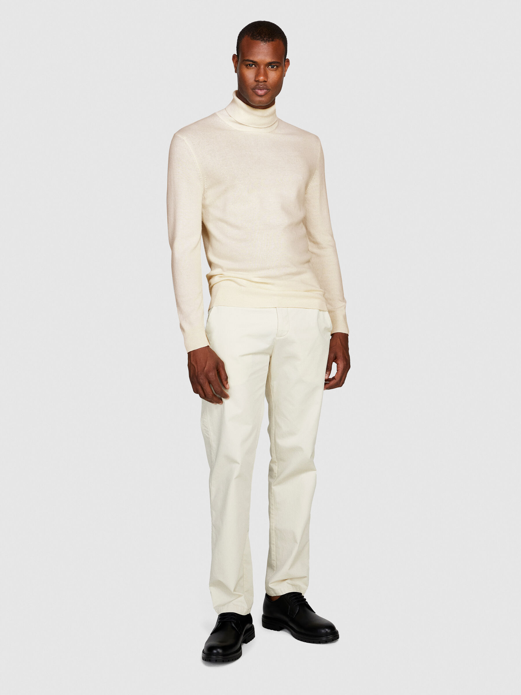 Turtleneck with crew neck on sale