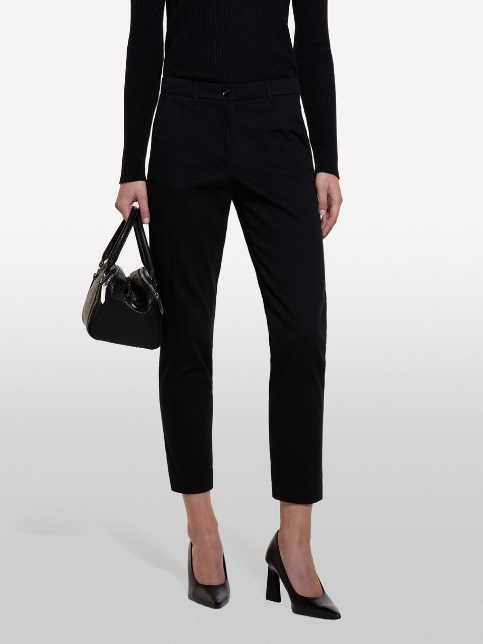 TROUSERS Women image number null