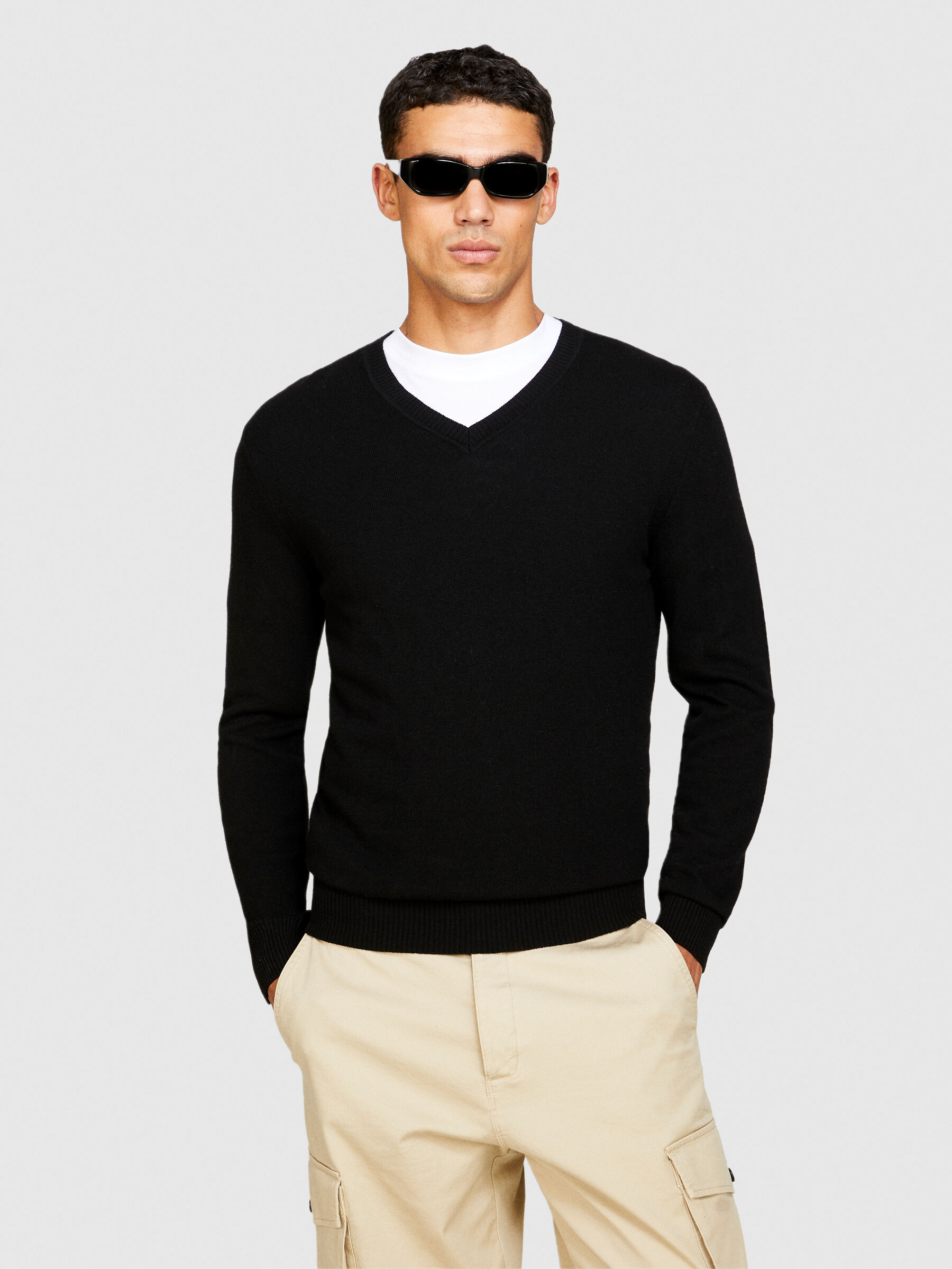Mens black deals v neck sweater