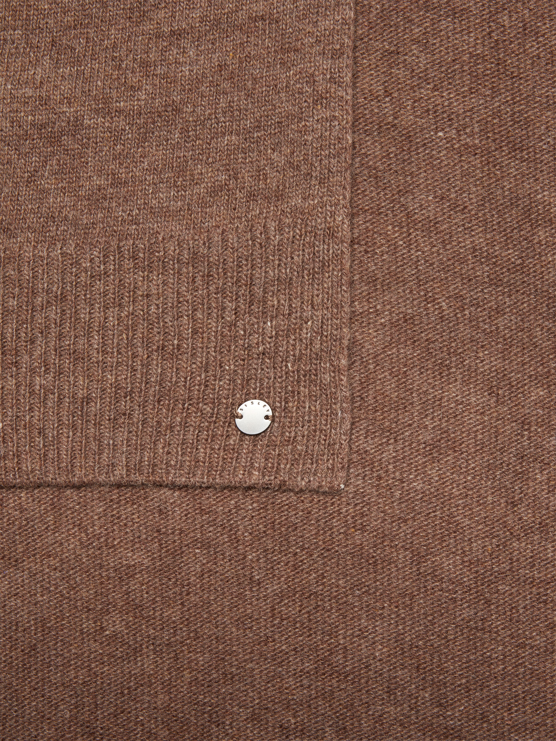 SCARF Men image number null