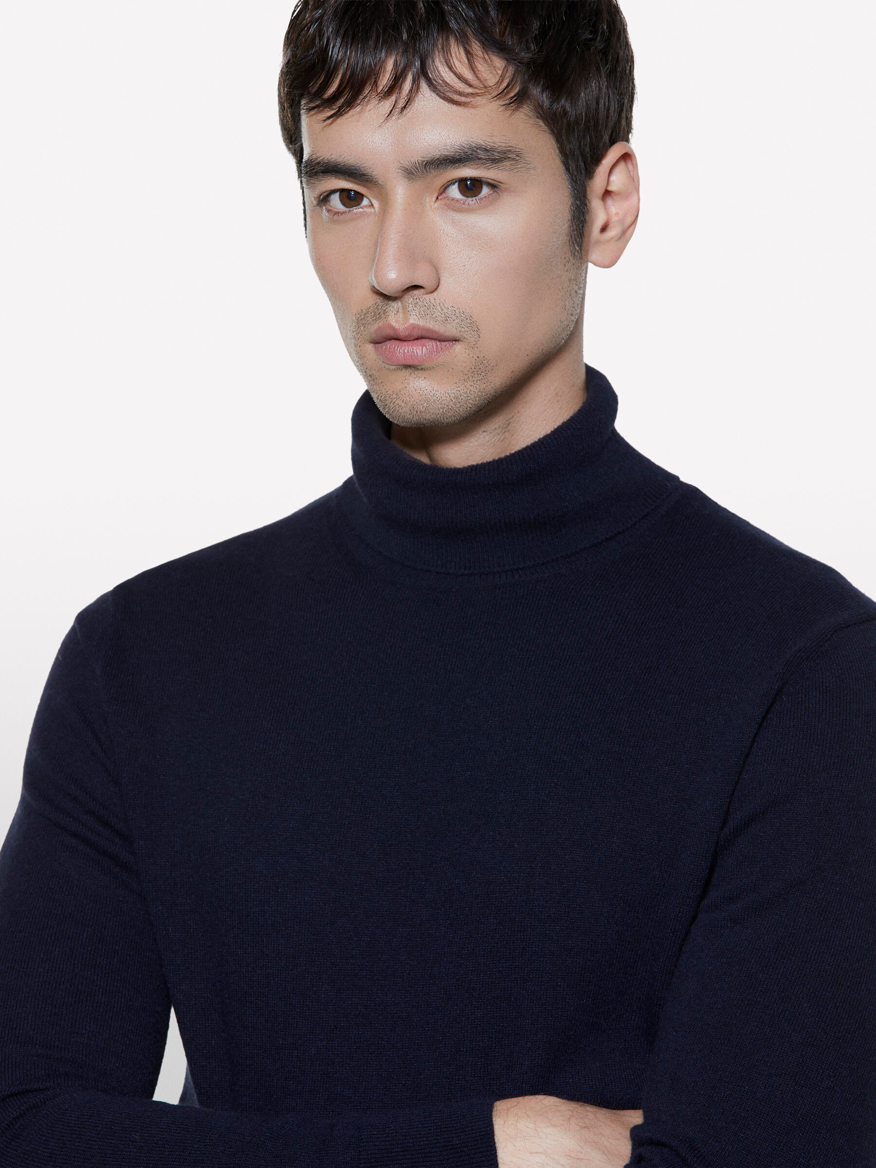 TURTLE NECK SW. L/S Men image number null