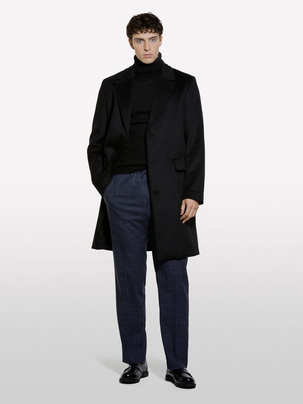 Black sweater with high neck Black sweater with high neck - men's high neck sweaters | Sisley