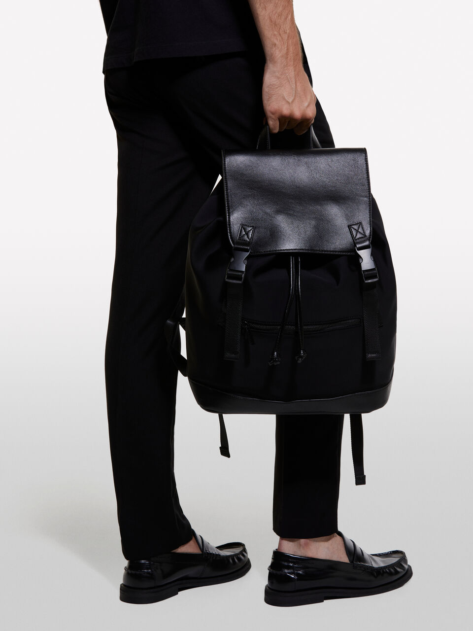 KNAPSACK Men image number null