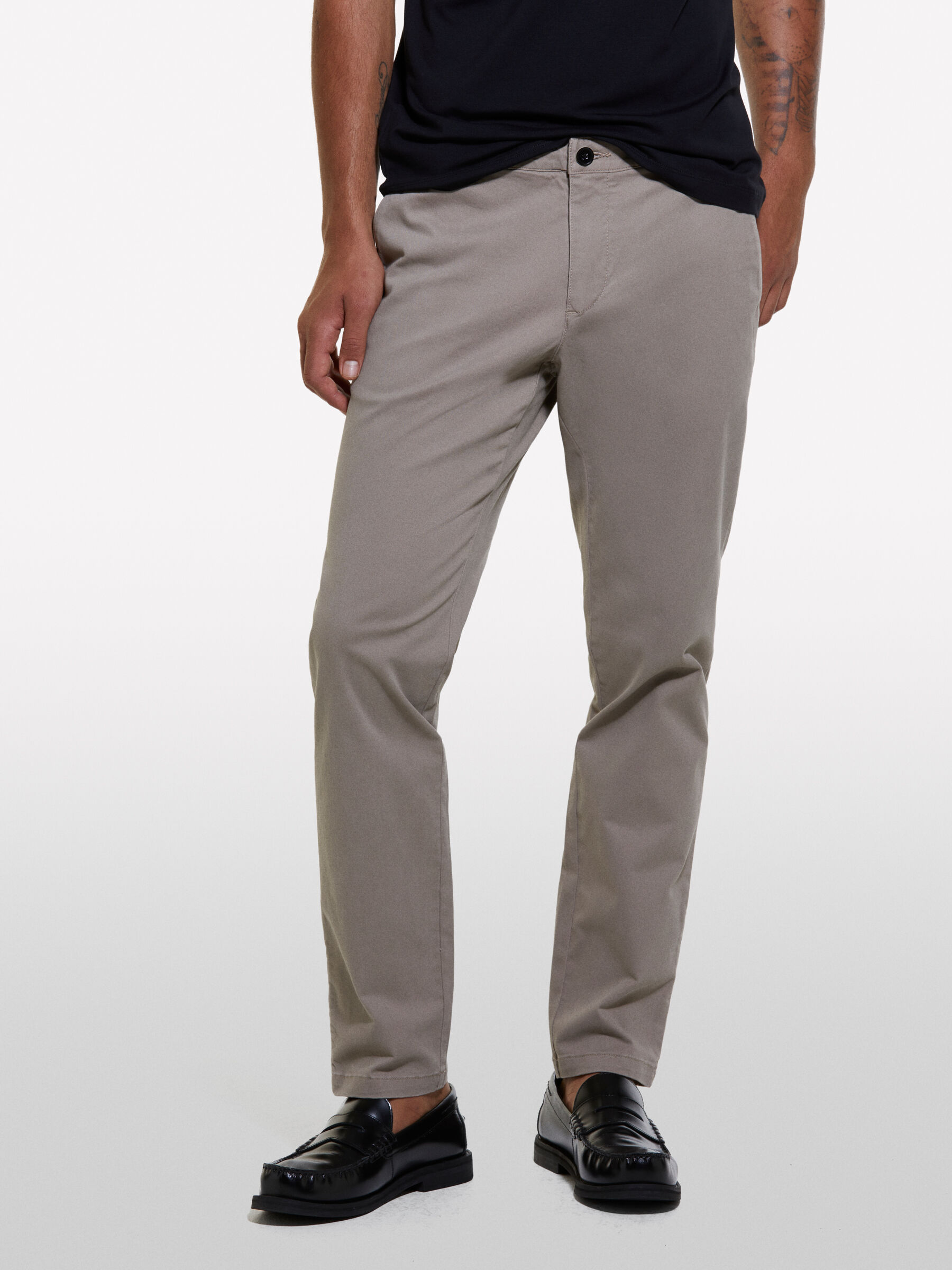 TROUSERS Men image number null