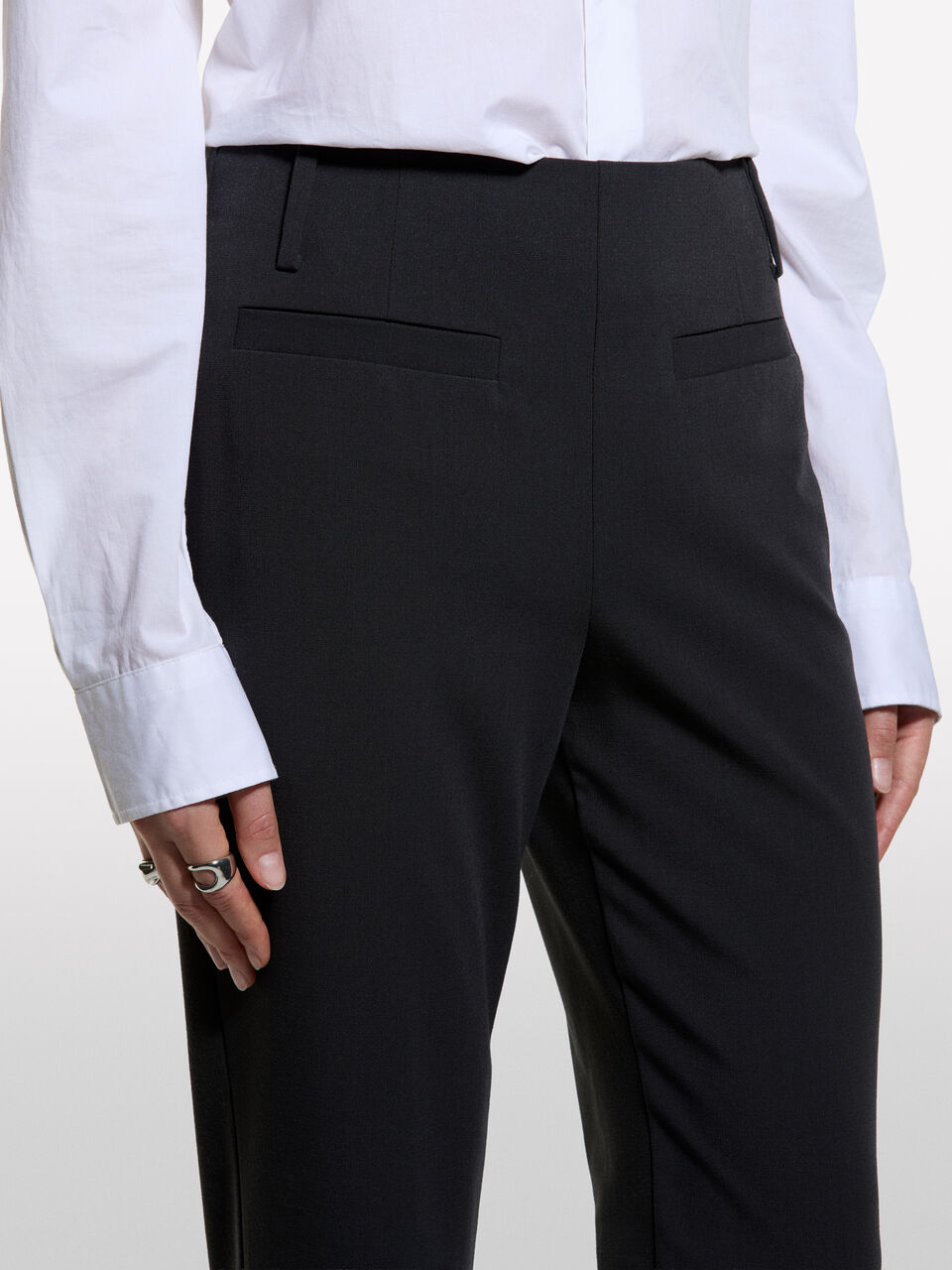 TROUSERS Women image number null