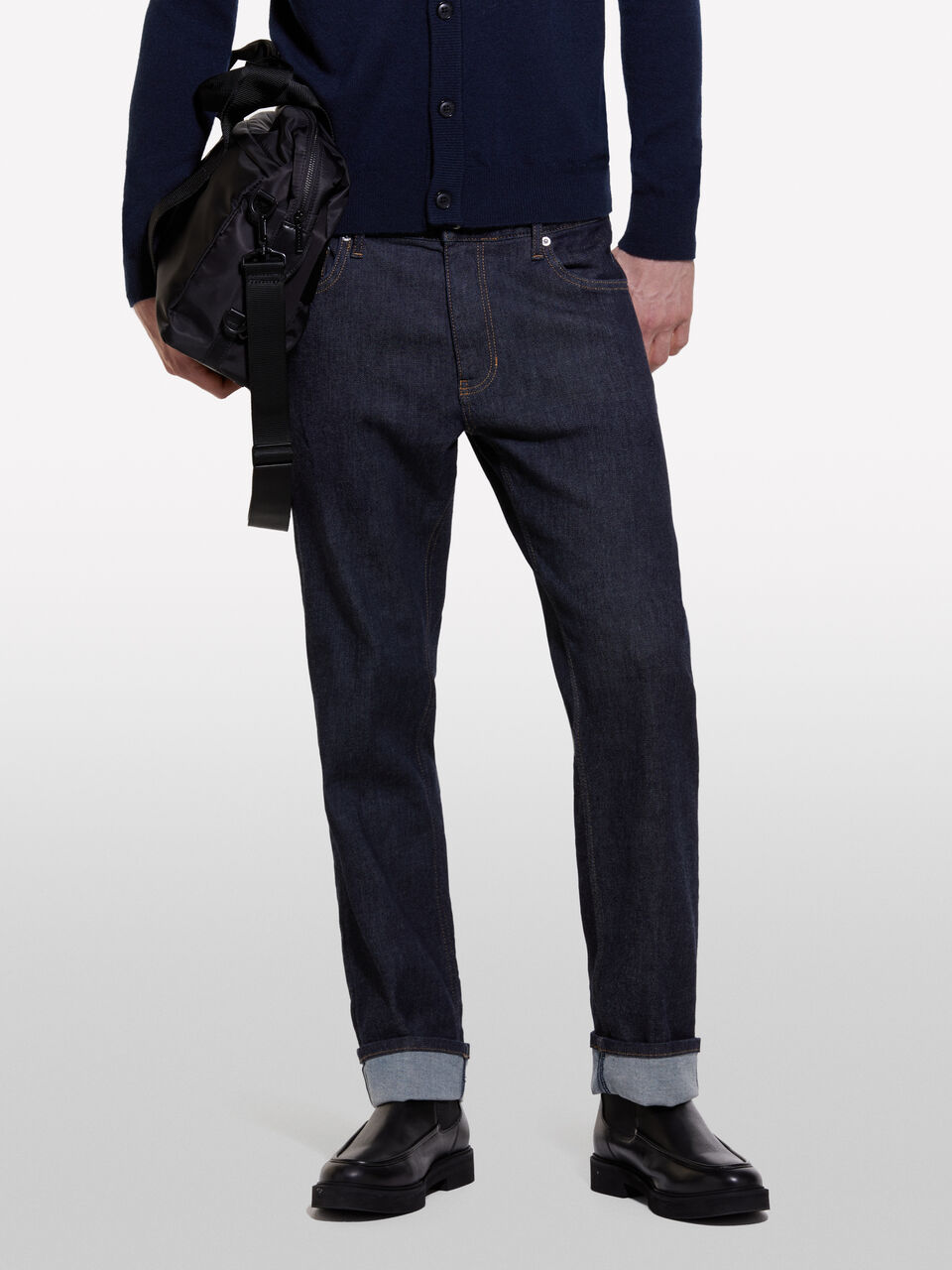TROUSERS Men image number null