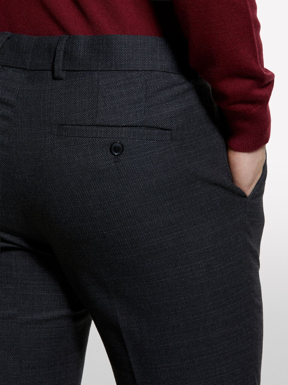 TROUSERS Men image number null