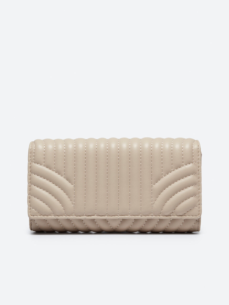 Large quilted wallet