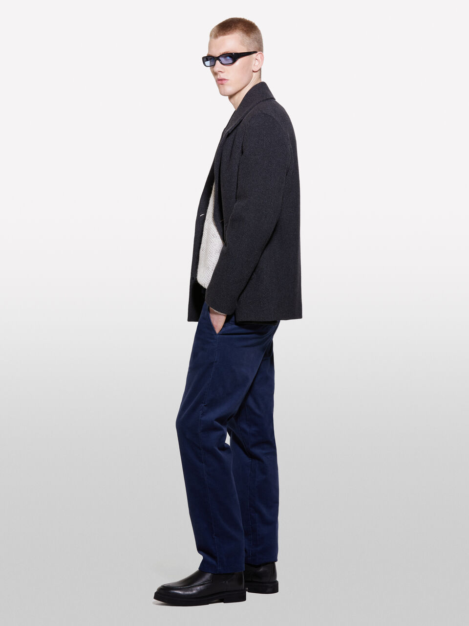 TROUSERS Men image number null