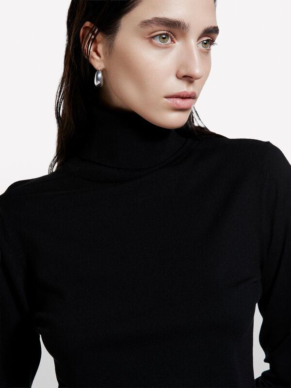 Black regular fit turtleneck - women's high neck sweaters | Sisley