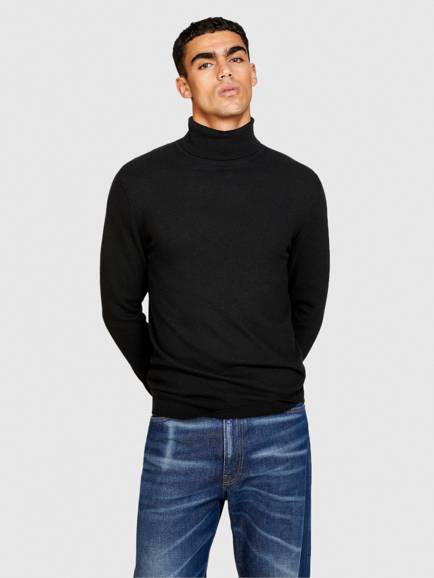 High neck sweater Black Sisley