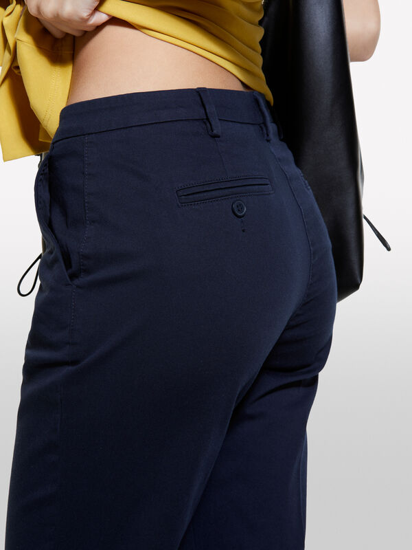 Solid color chinos - women's chino trousers | Sisley