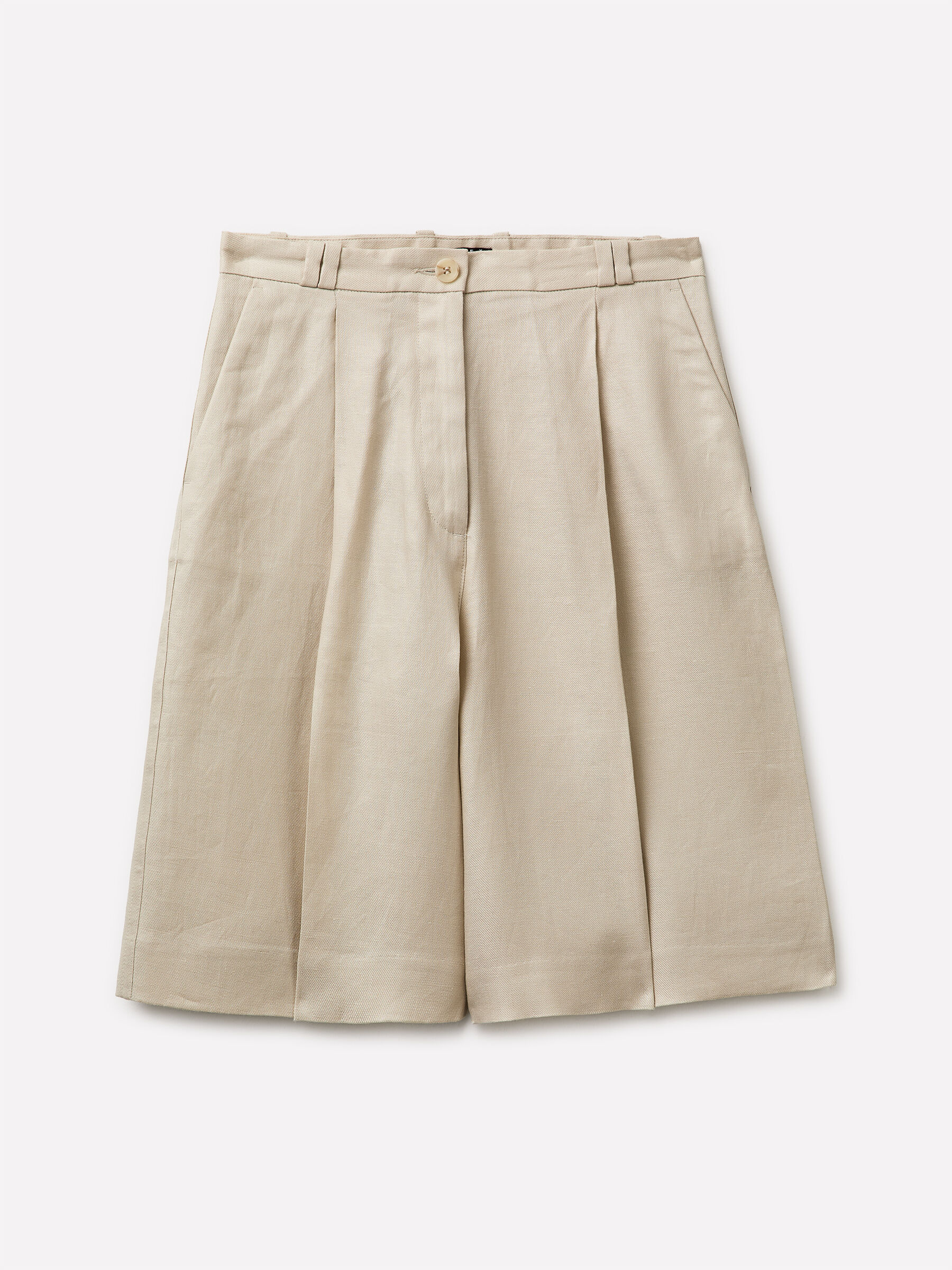 BERMUDA Women image number null