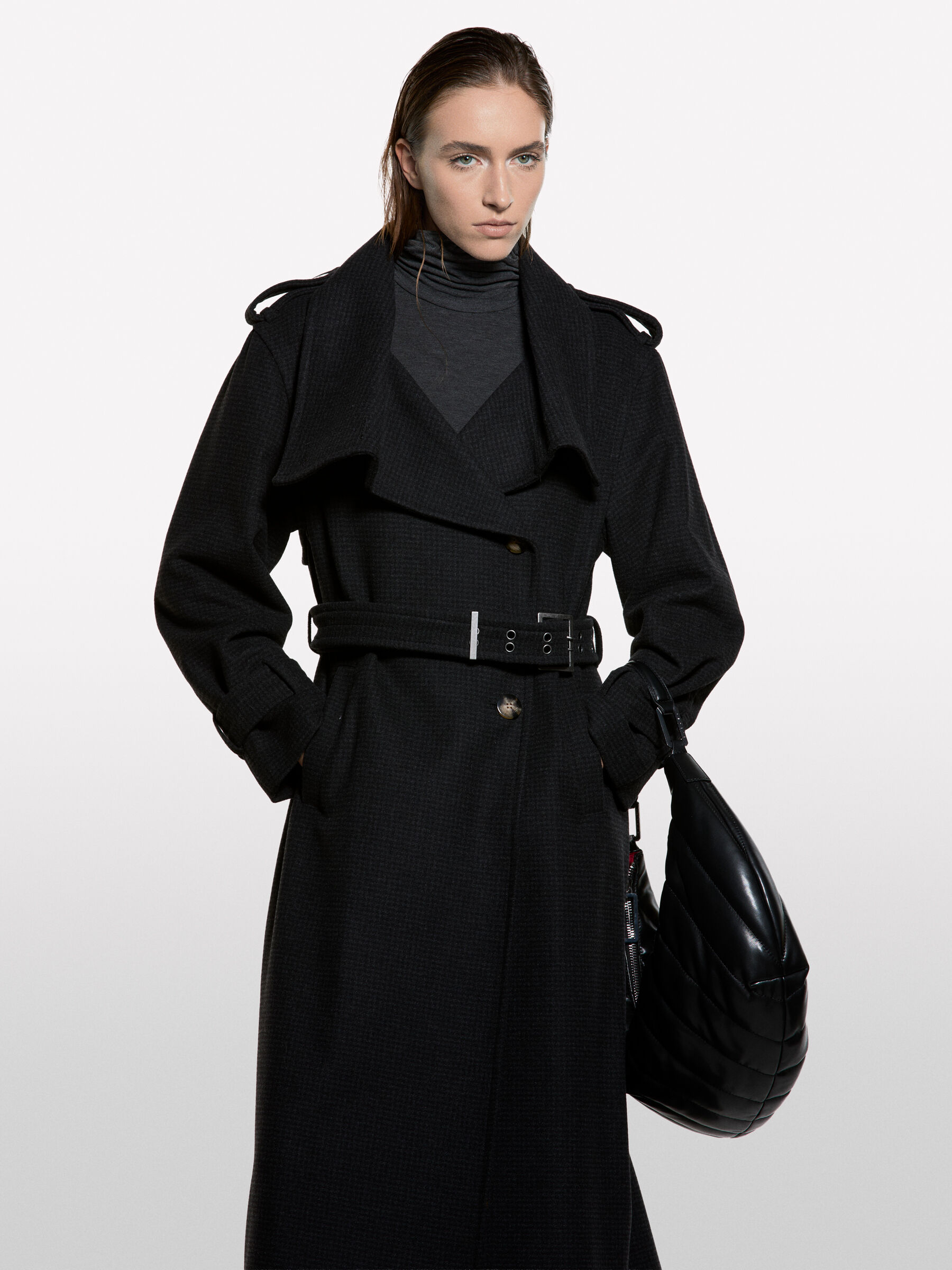 COAT Women image number null
