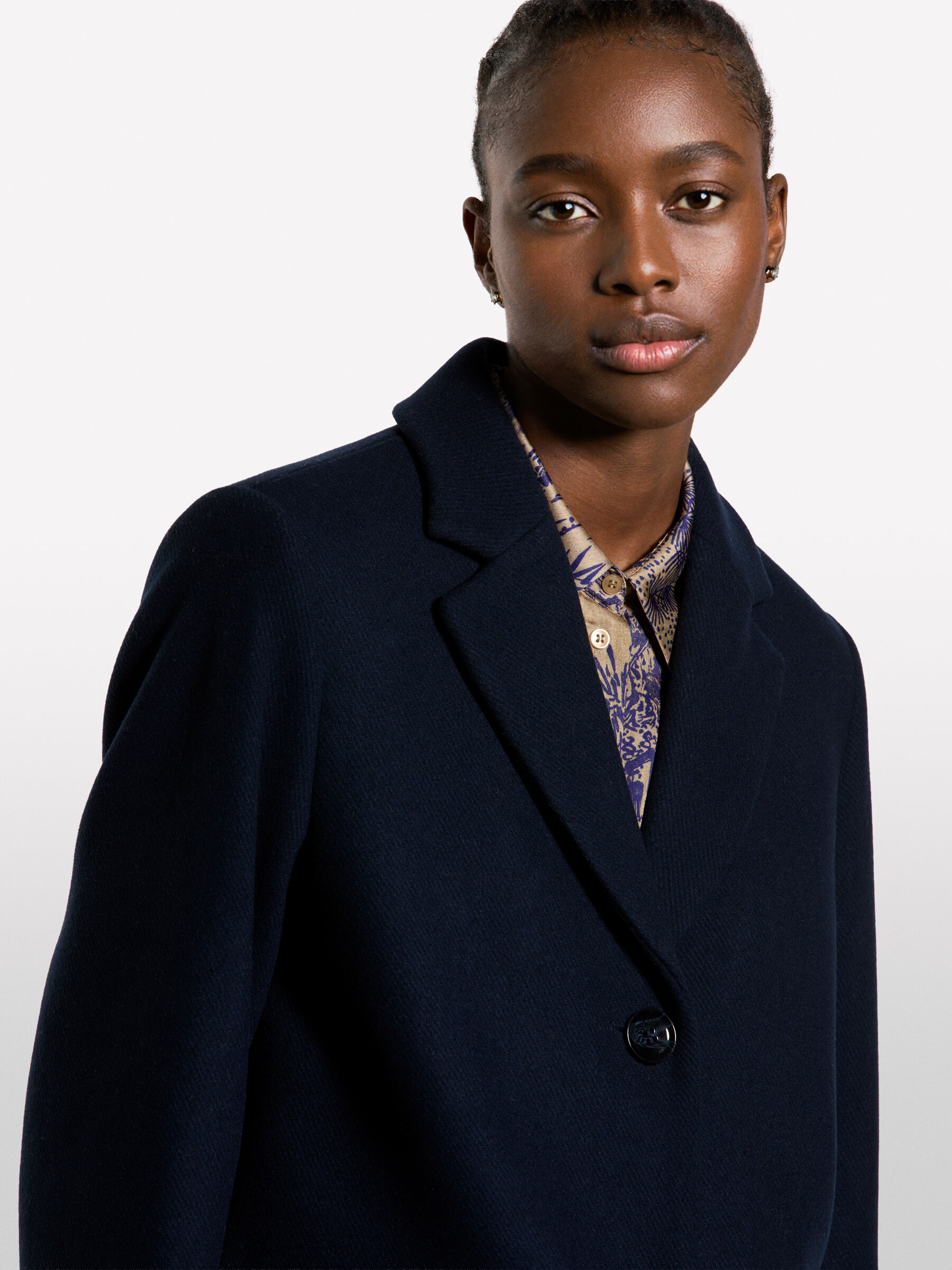 COAT Women image number null