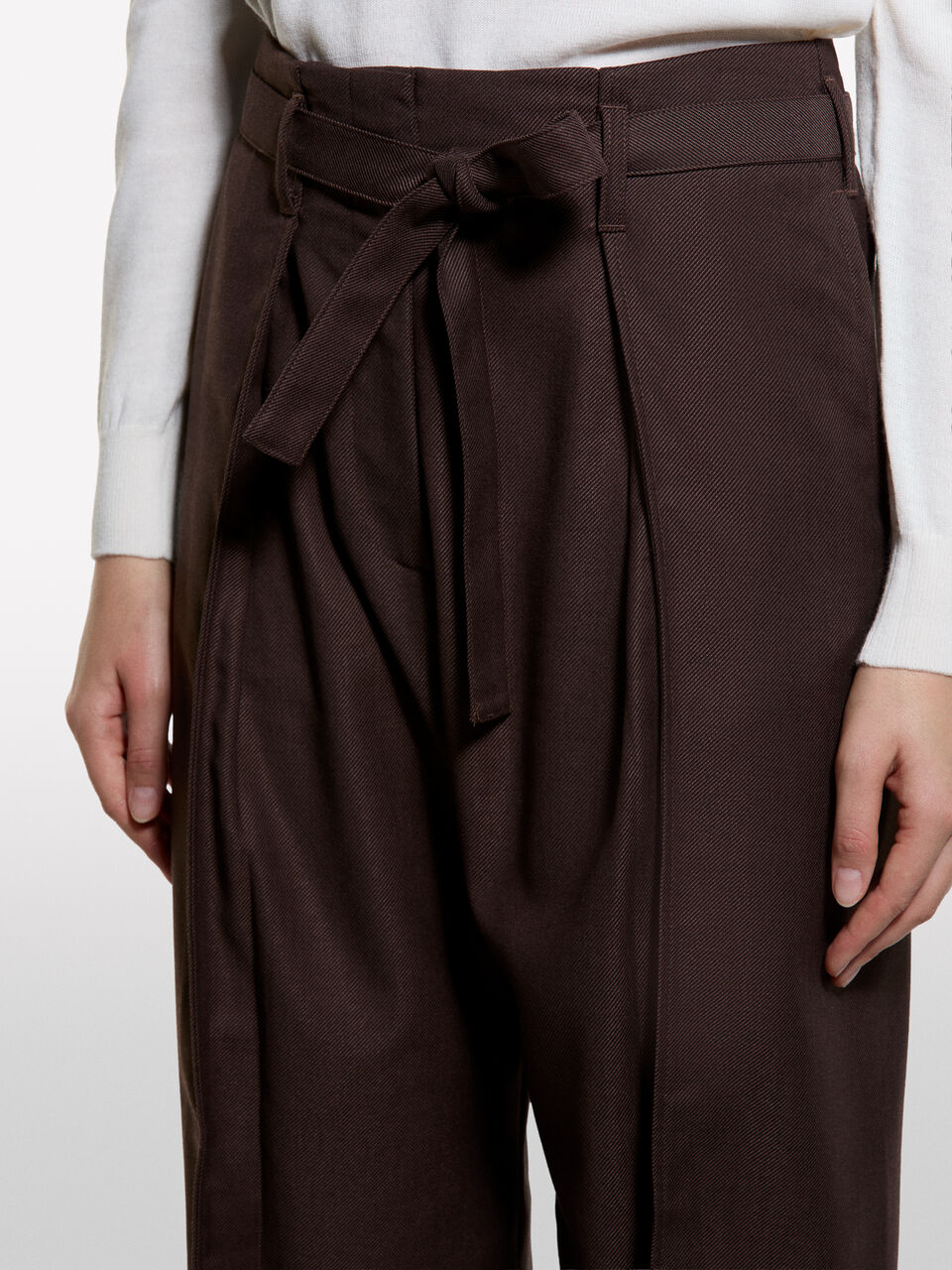 TROUSERS Women image number null