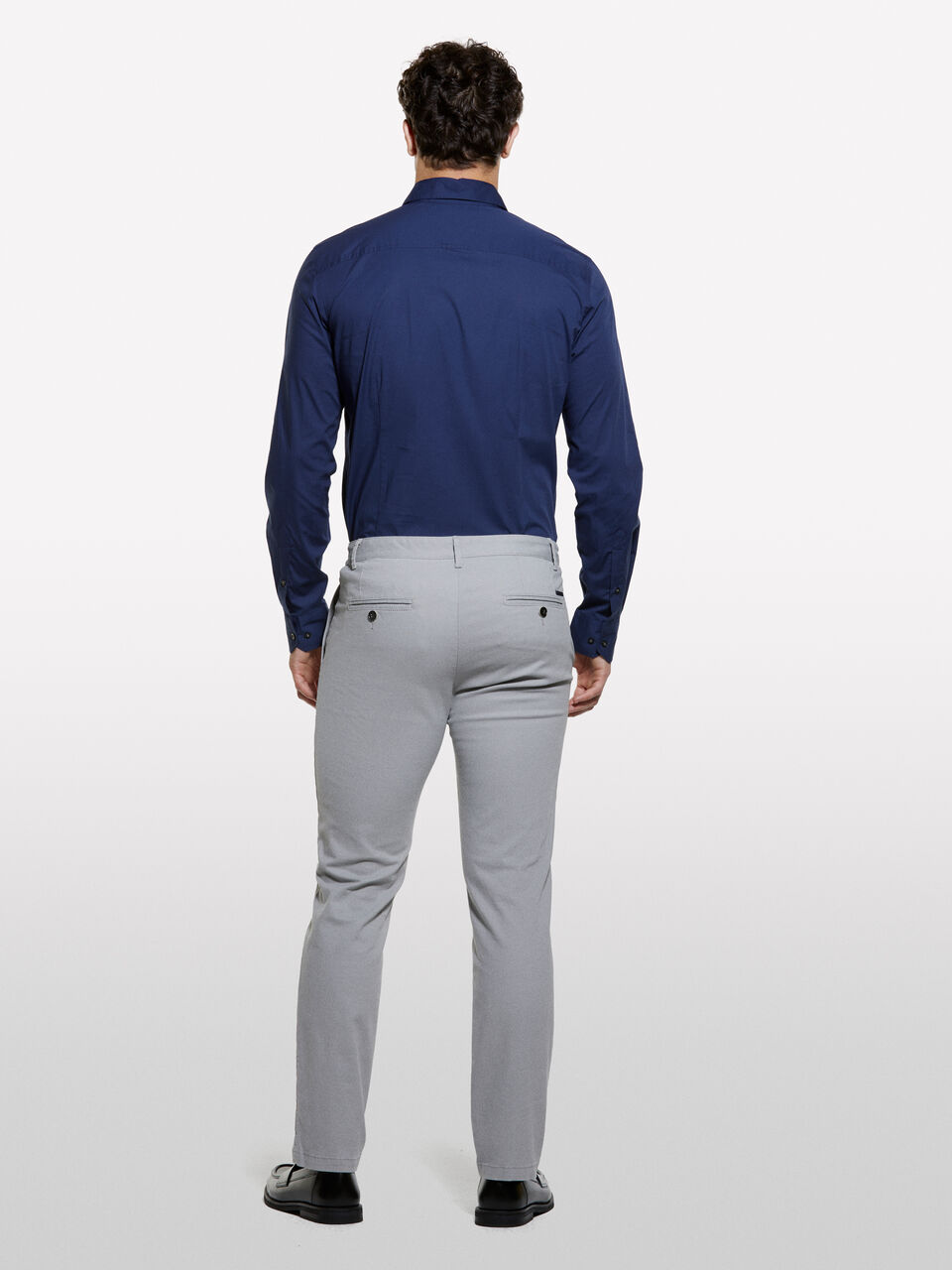 TROUSERS Men image number null