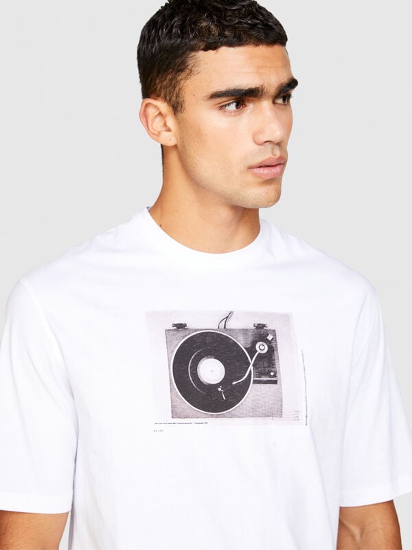 T-shirt with photographic print