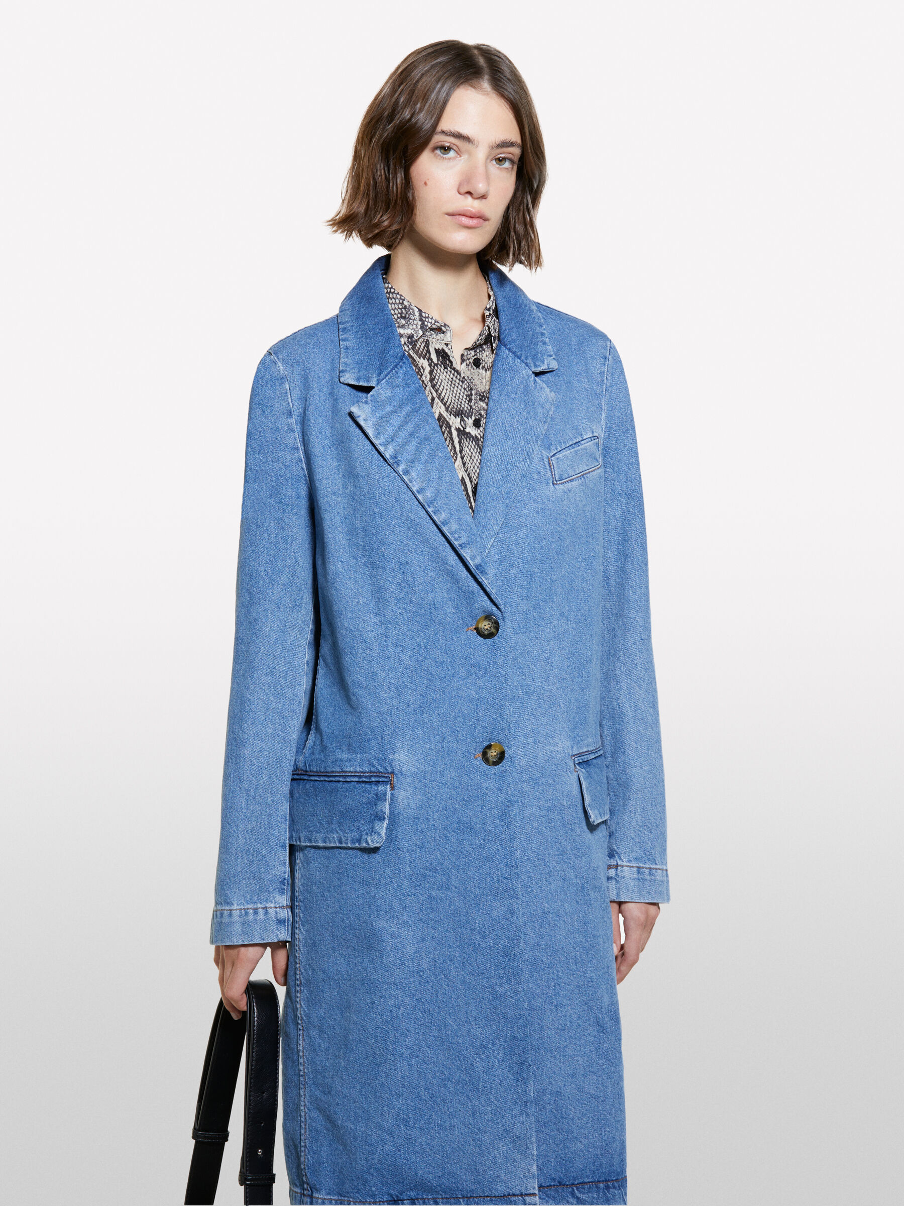 COAT Women image number null