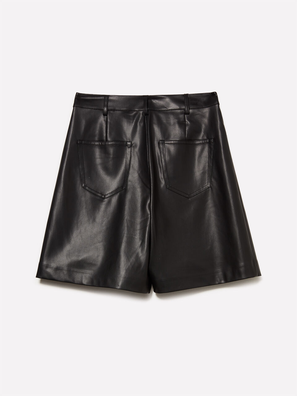 BERMUDA Women image number null