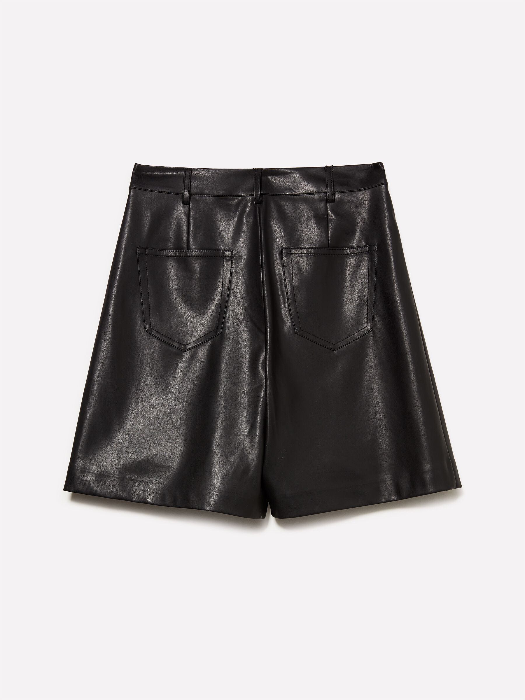 BERMUDA Women image number null