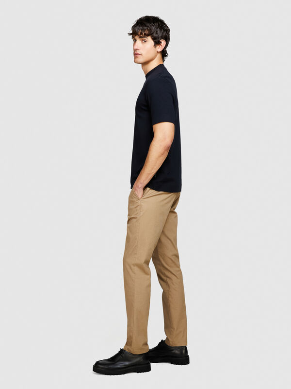 Slim fit chinos - men's slim fit trousers | Sisley
