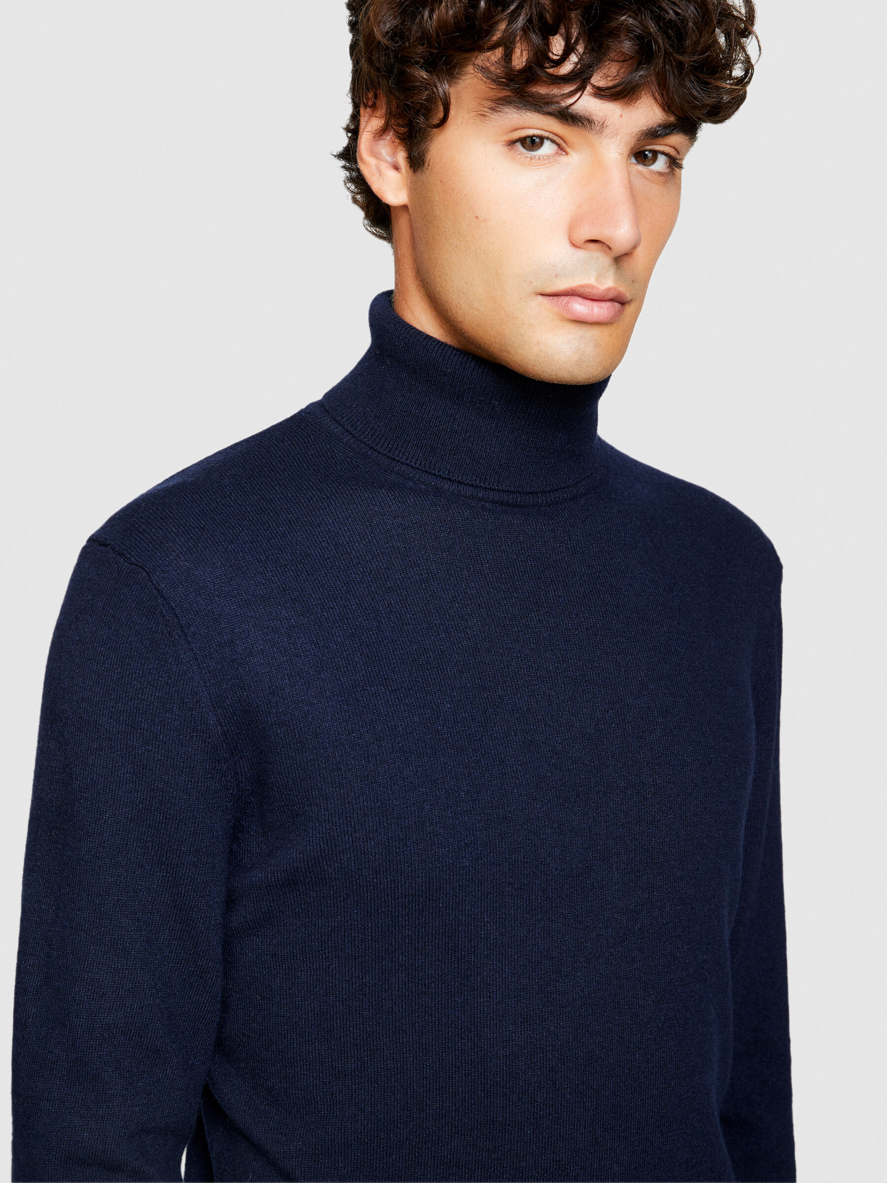 High turtleneck sweater discount