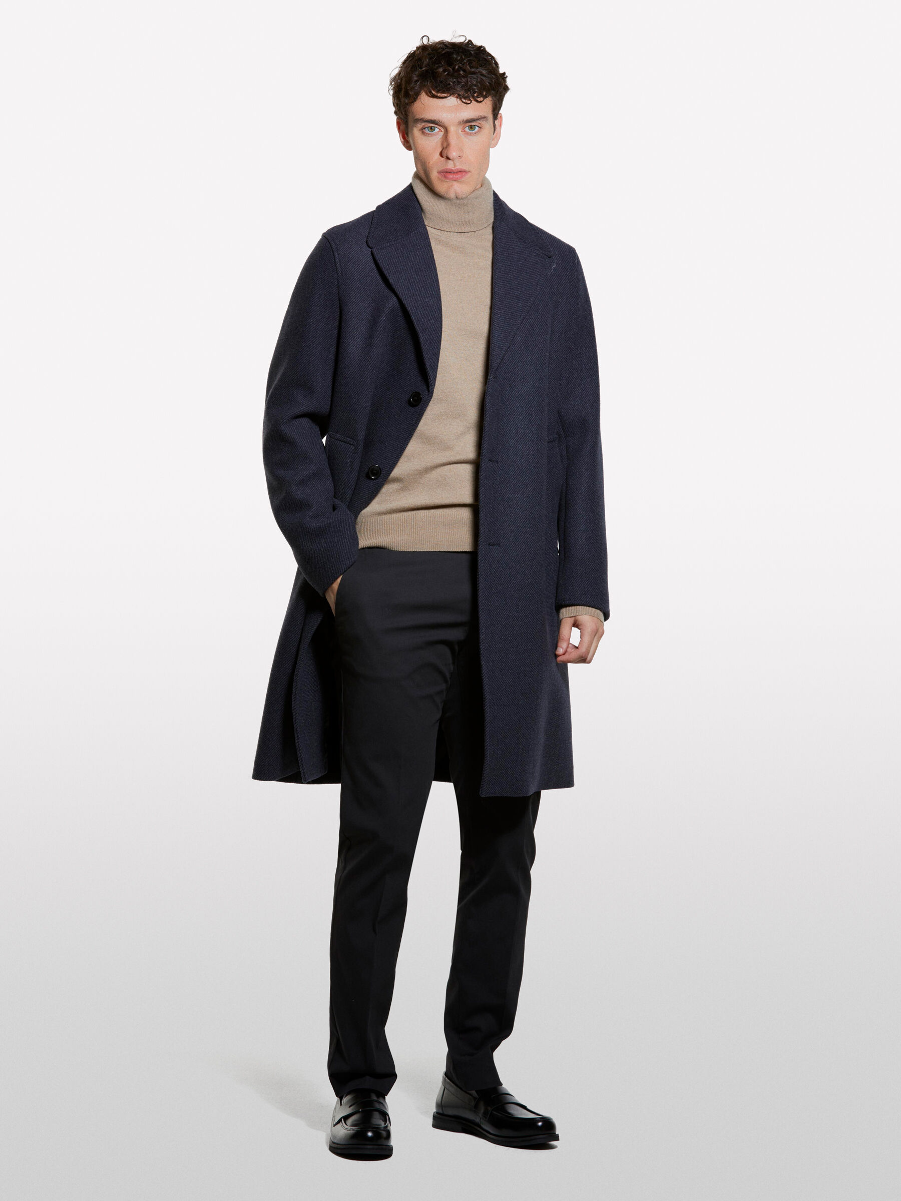 TURTLE NECK SW. L/S Men image number null