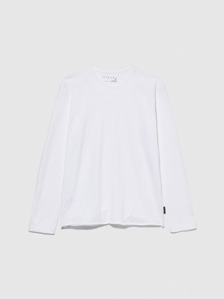 plain white long sleeve shirt