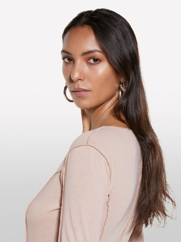 Soft pink t-shirt with rouching - women's long sleeve t-shirts | Sisley