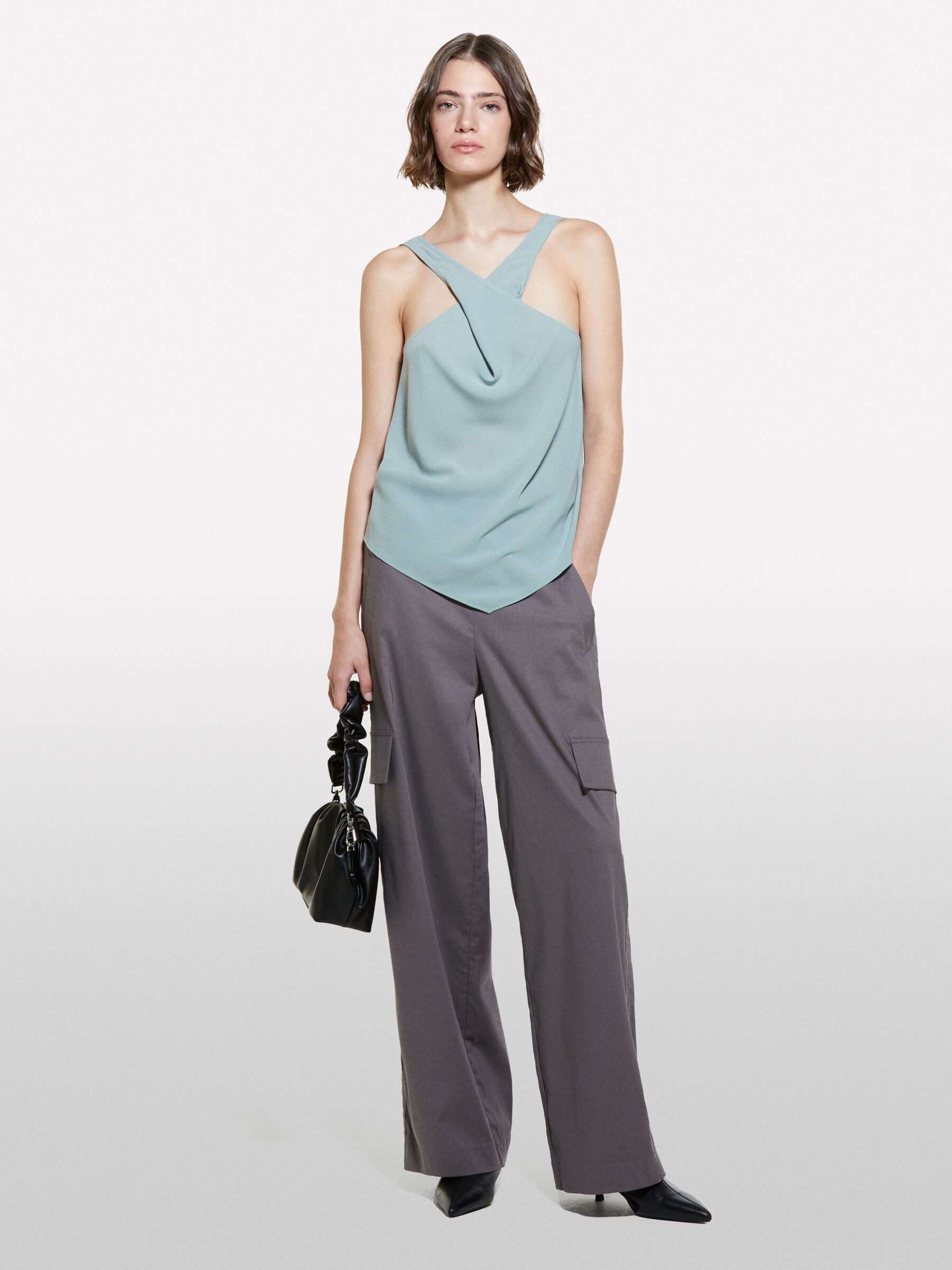 TOP Women image number null